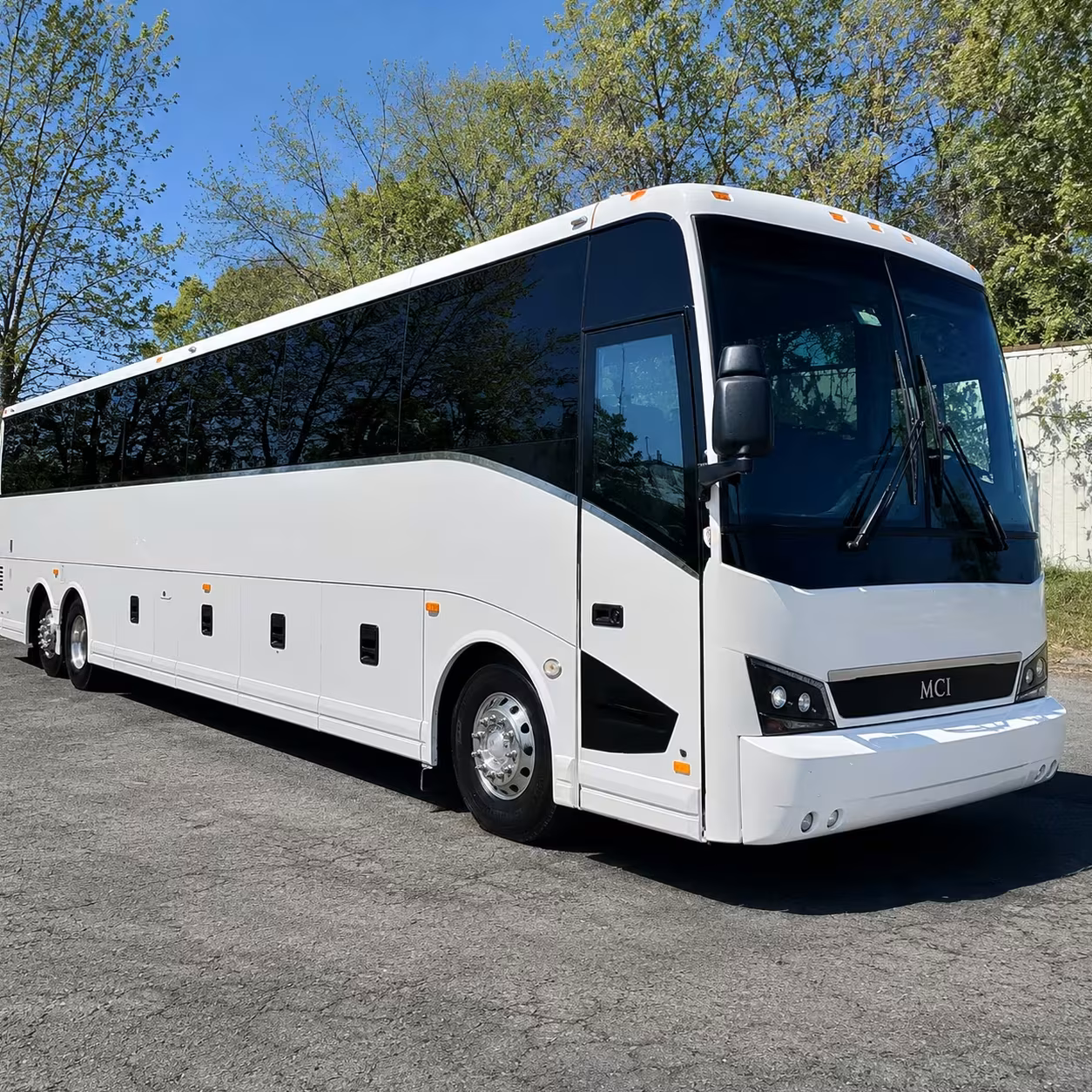 alhambra bus rentals to the rose bowl and shrine auditorium