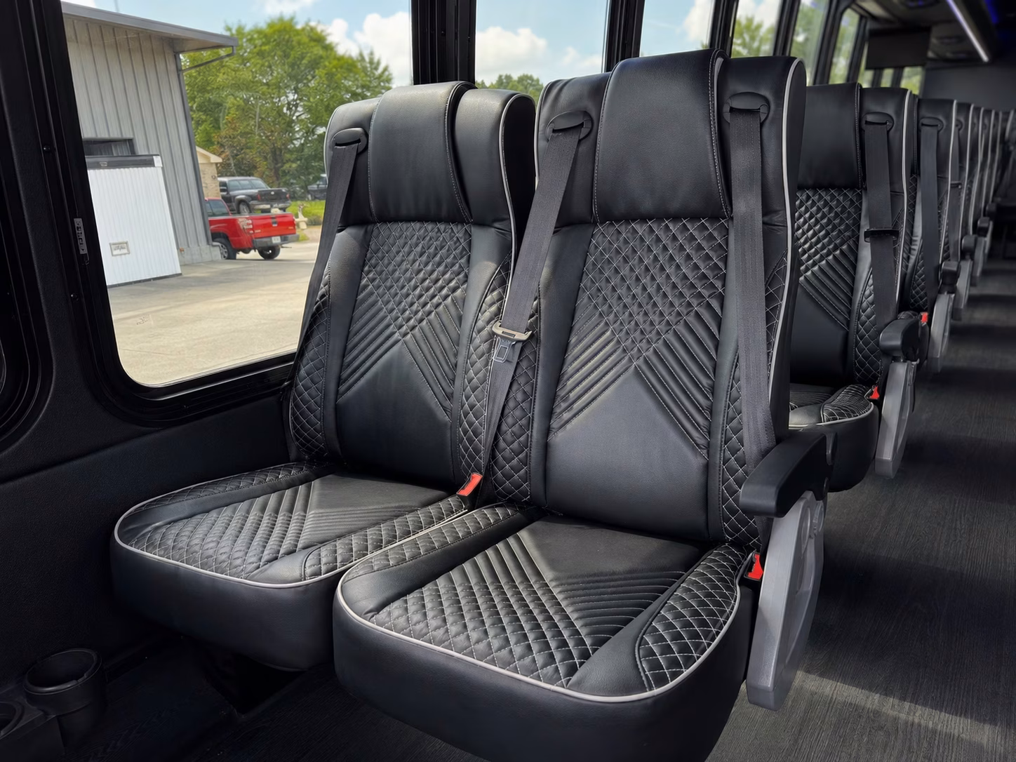 rose bowl charter bus rentals from alhambra to pasadena